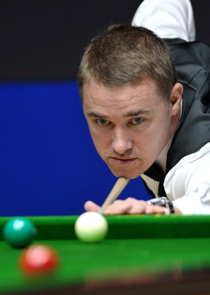 在冬窗前景 在冬窗前景