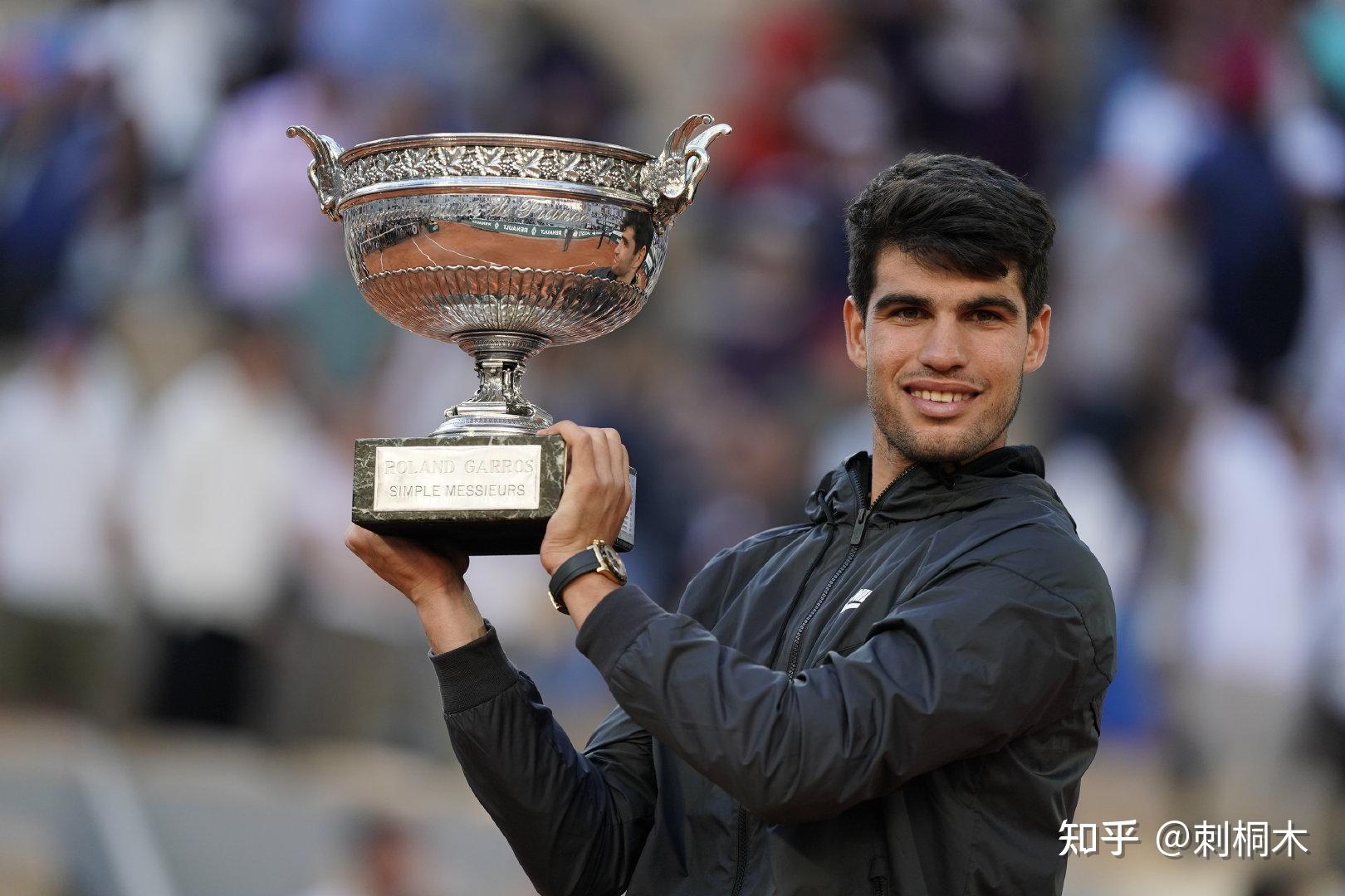 男篮近日宣 男篮近日宣